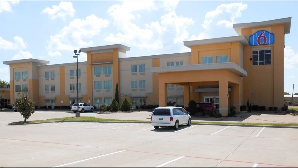 La Quinta Inn And Suites Joshua Exterior foto